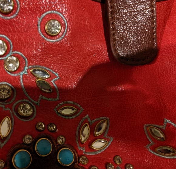 Fun Handbag - Picture 2 of 4